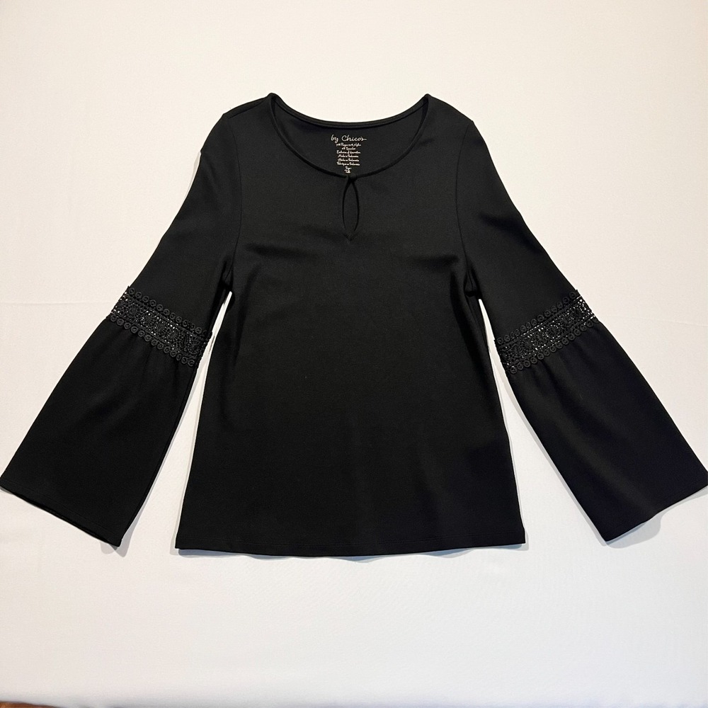 Chico's Top Knit Black Stretch Crochet Inset Bell Sleeves Keyhole Classic 1 US M